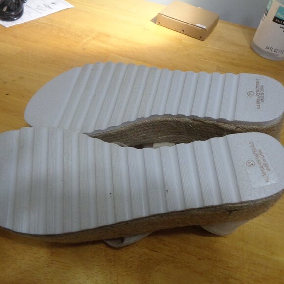 AWS Wedge Sz 11 NWOT - Picture 4 of 8